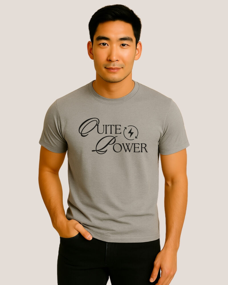 Classic Fit-Graphic Print T-Shirt-"QUITE POWER"
